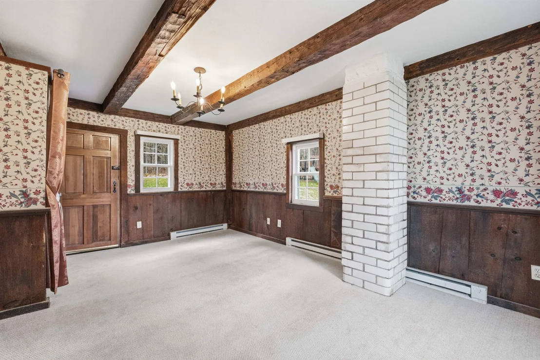 Photo of 275 Granite