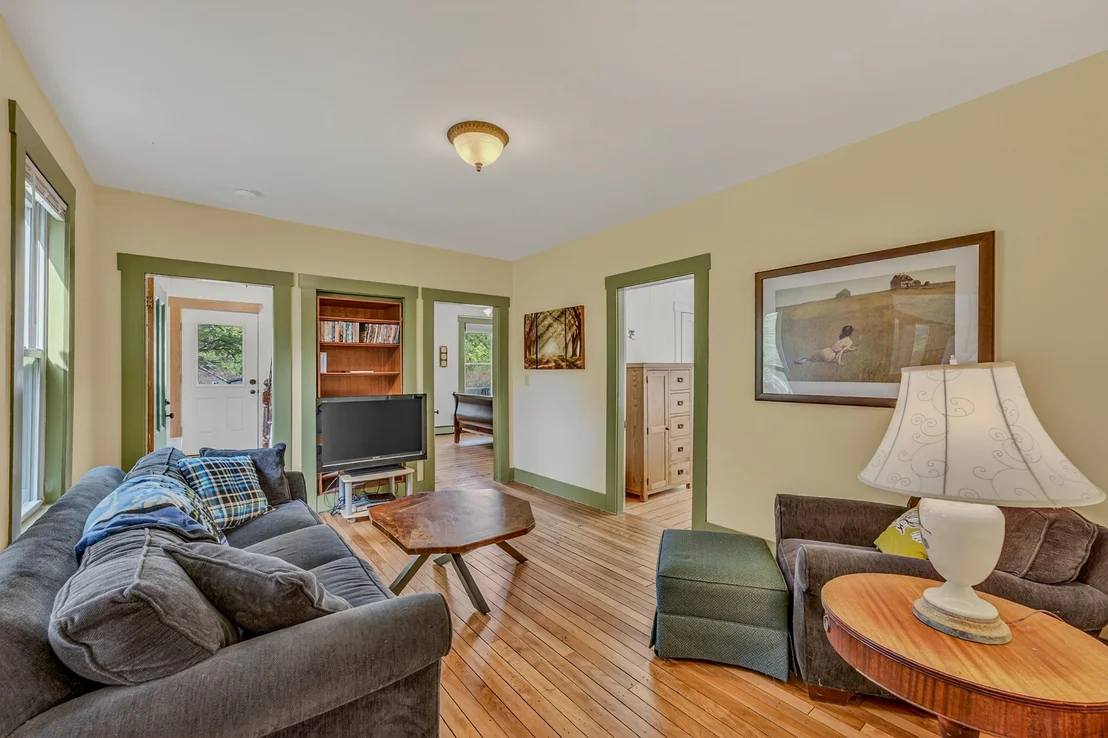 Photo of 91 Meadow
