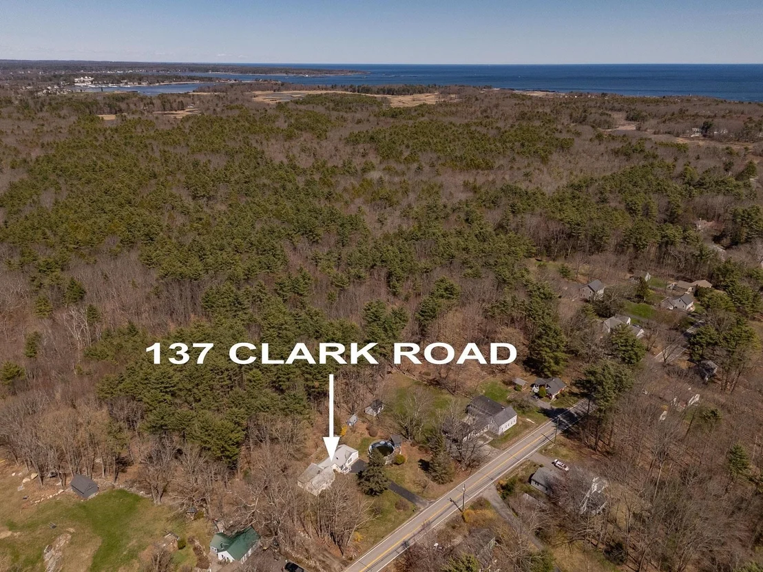 Photo of 137 Clark