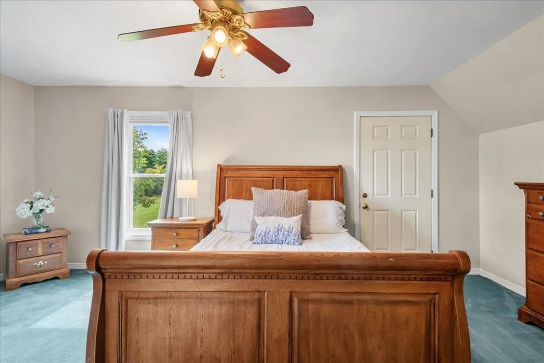 Photo of 381 Bennett