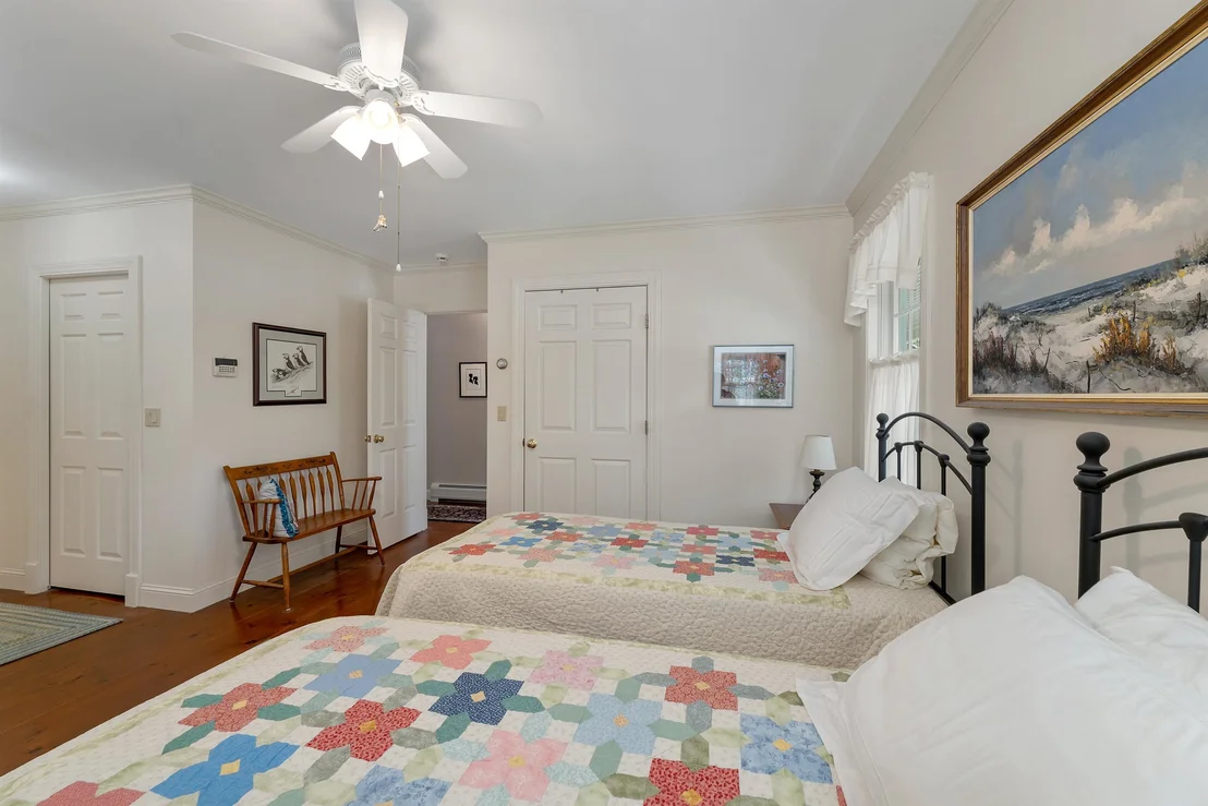 Photo of 1 River Heights