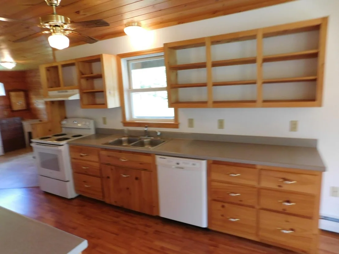Photo of 150 Piney Woods