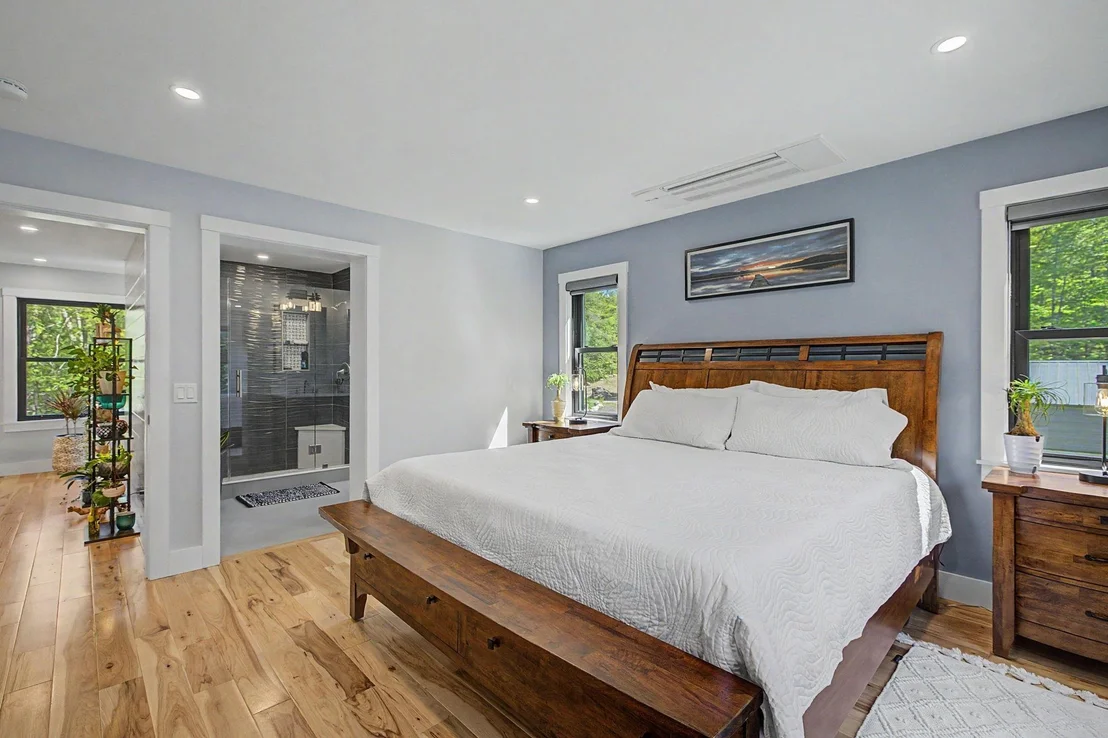 Photo of 239 Maple N