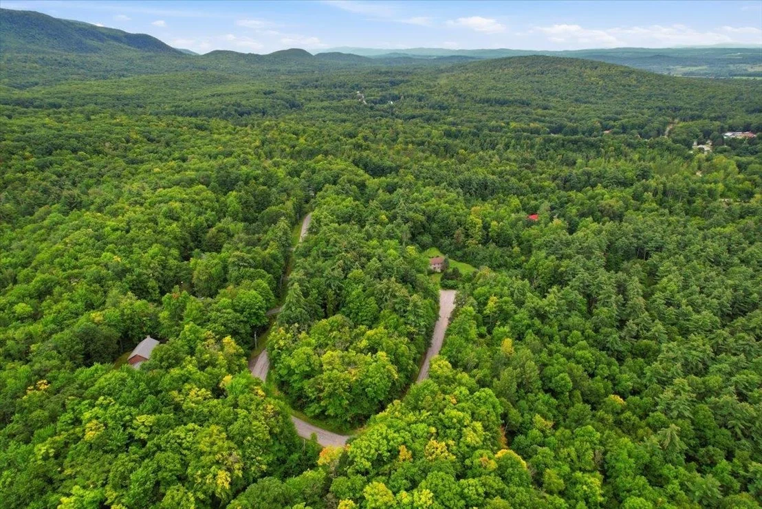 Photo of 17 Forest Ridge