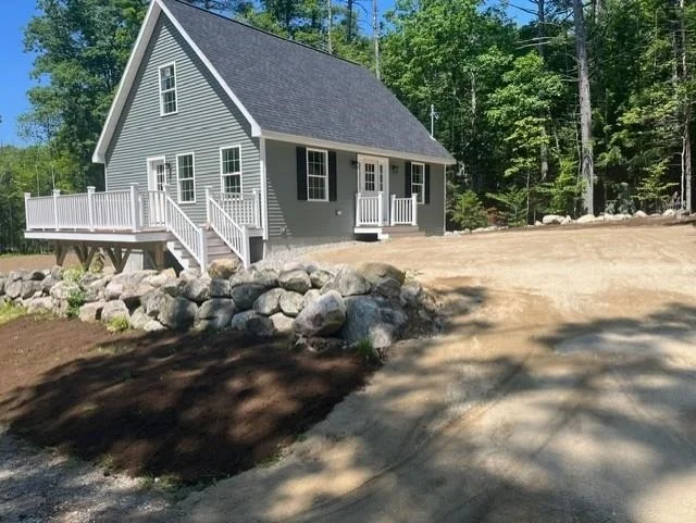Photo of Colonial