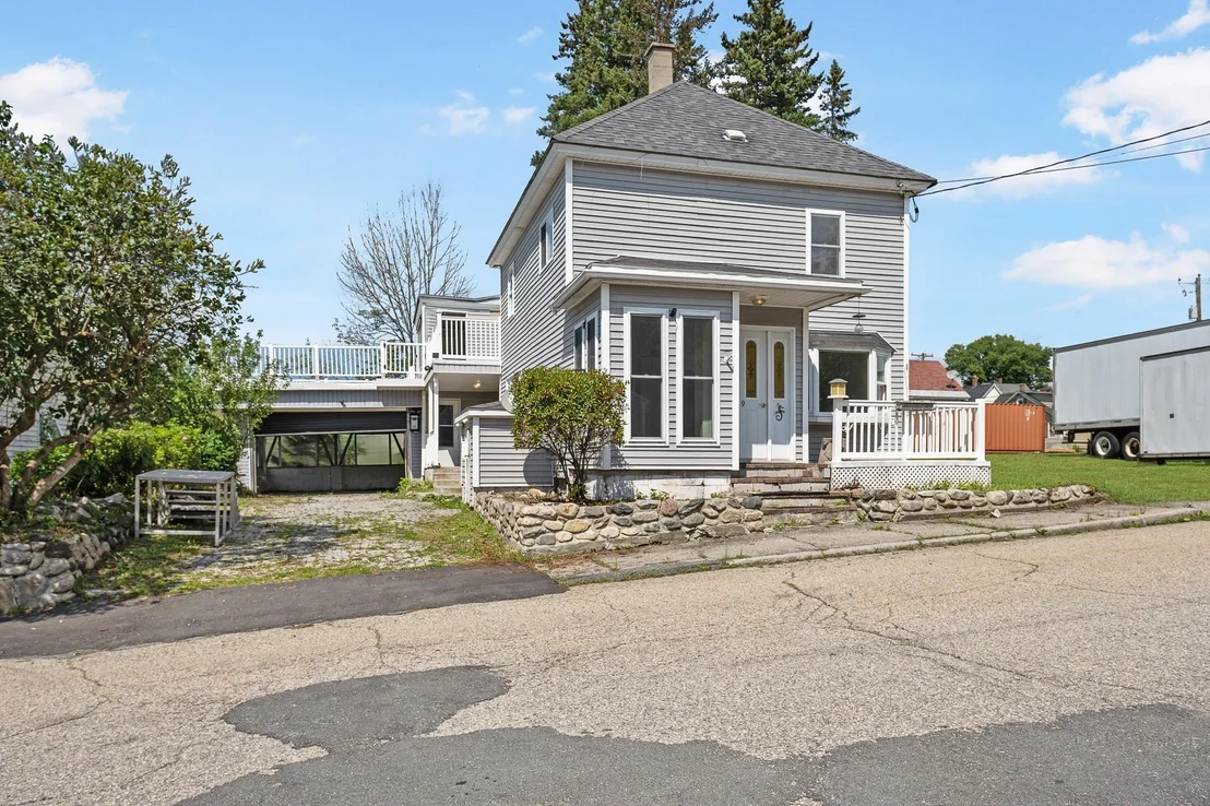 Photo of 39 Devens