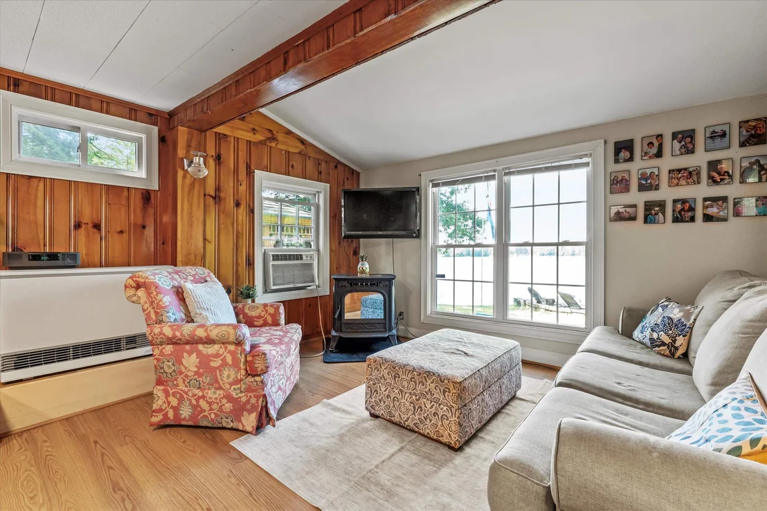 Photo of 42 Brewster