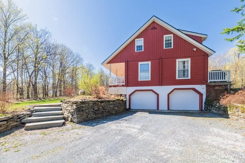 Photo of 1731 Three Maple
