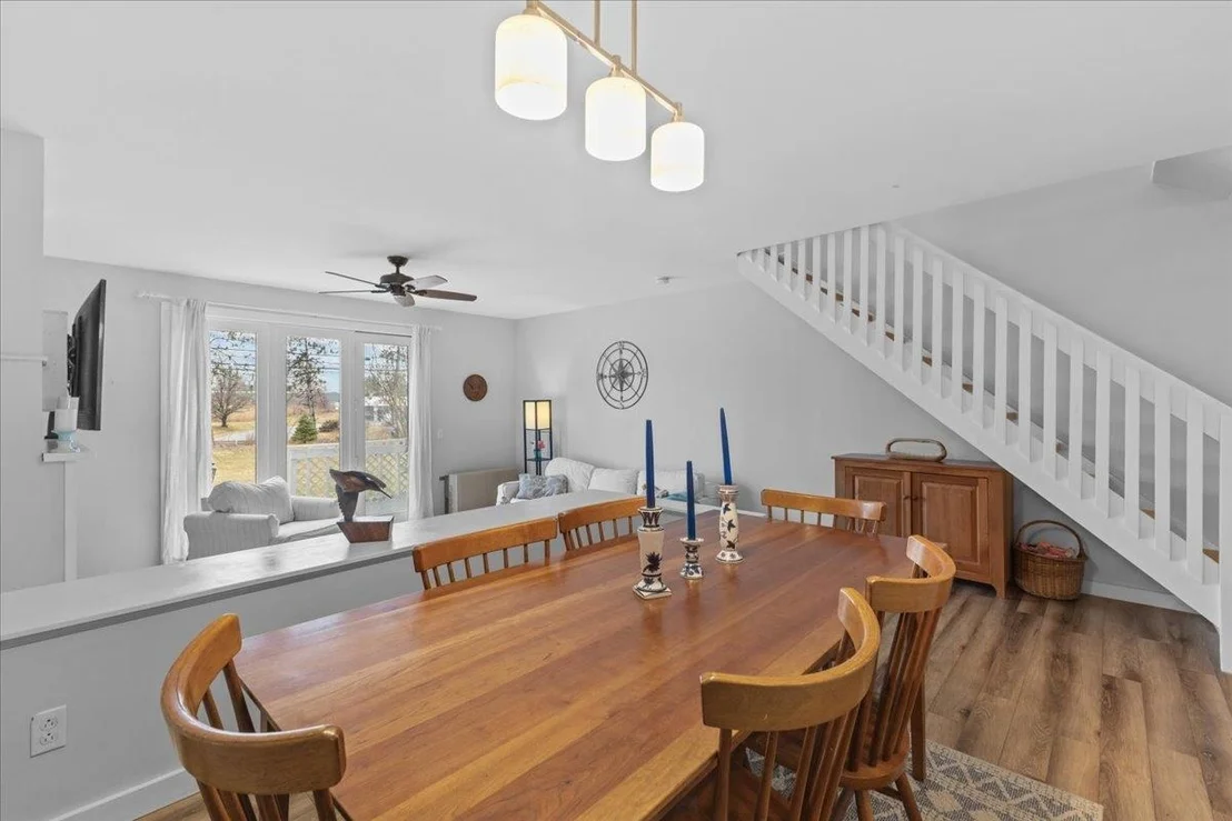 Photo of 433 Westview