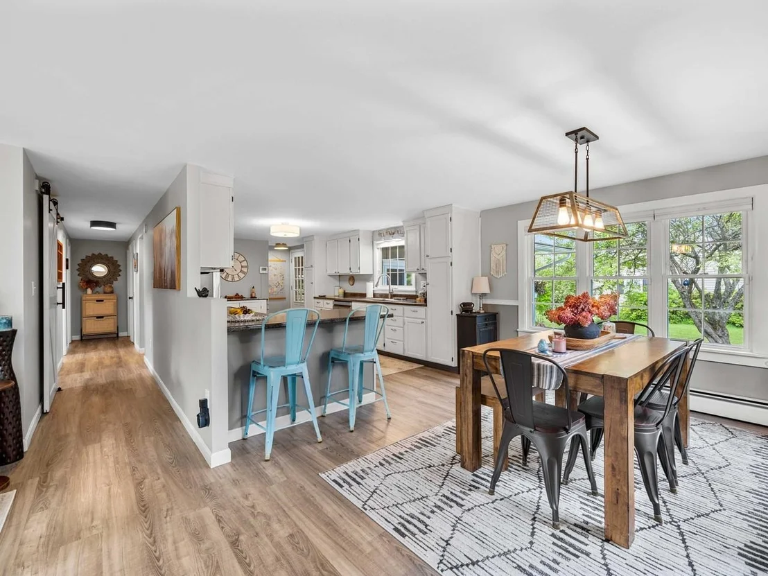 Photo of 5 Spruce