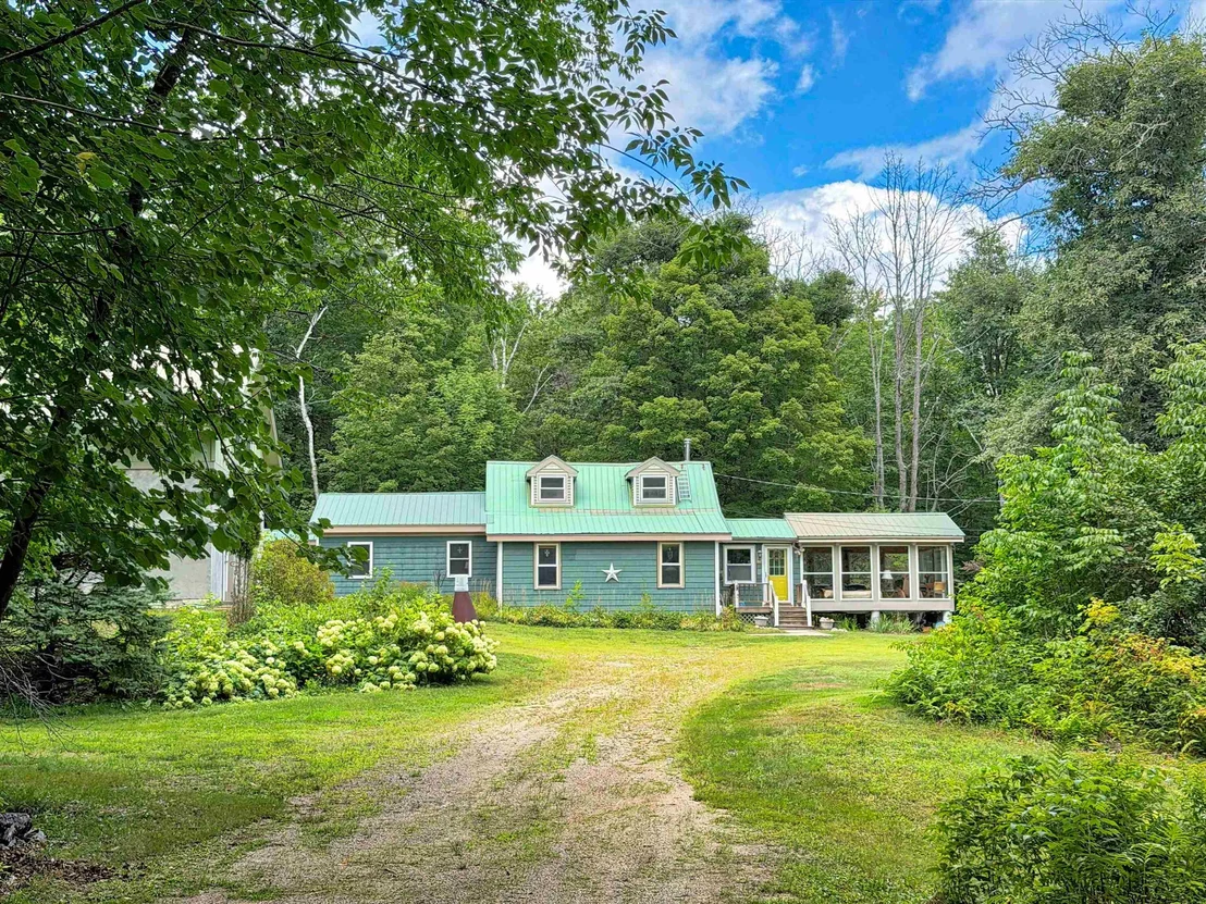 Photo of 23 Acorn