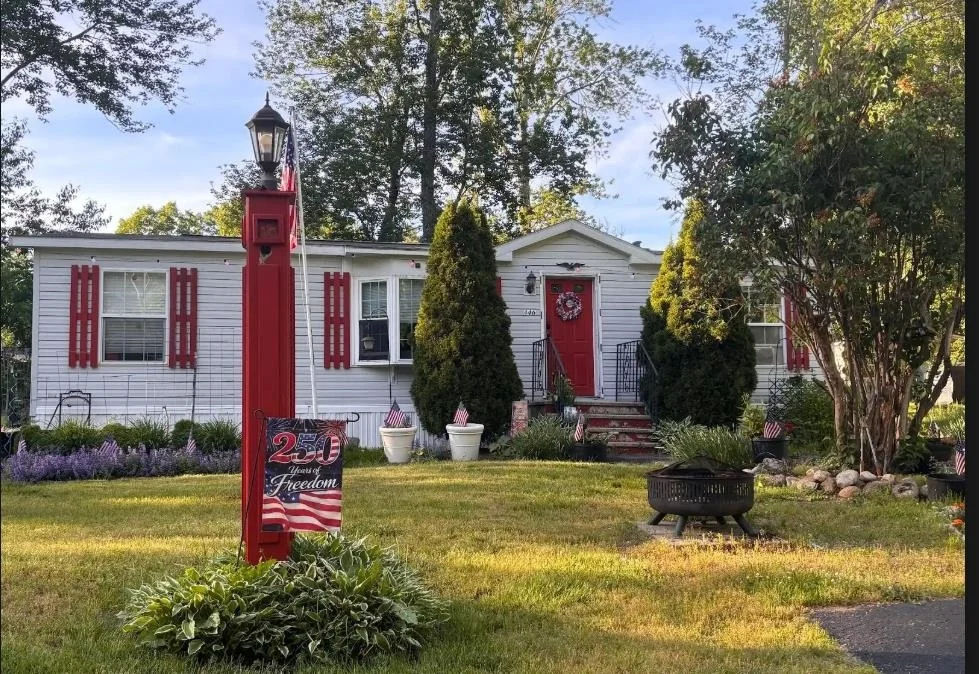 Photo of 446 Emerald