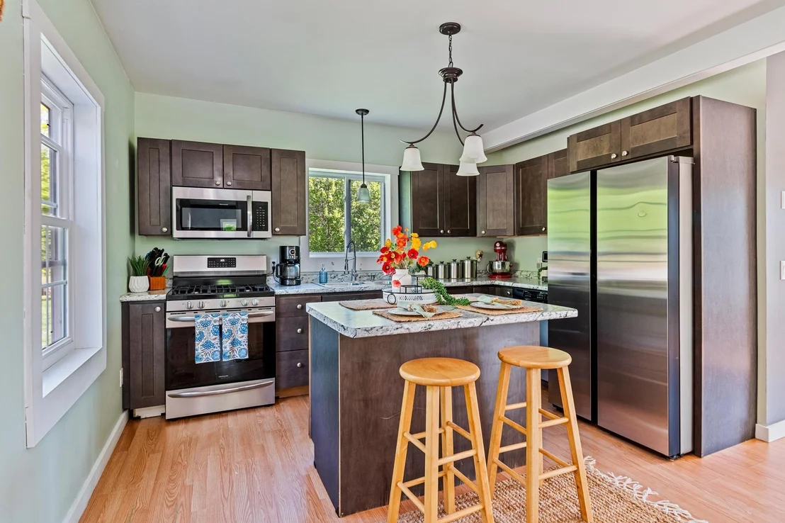 Photo of 559 Valley View