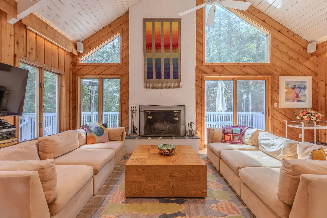 Photo of 63 Raspberry Hill