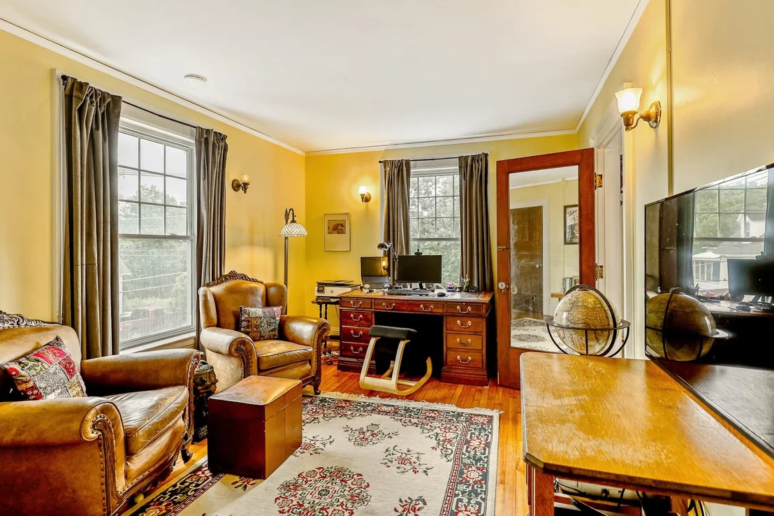 Photo of 152 Second