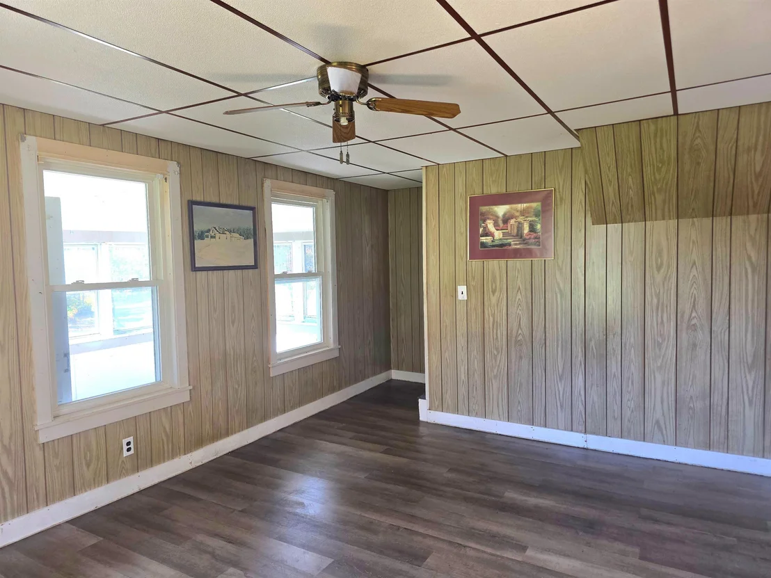 Photo of 360 Pond Hill
