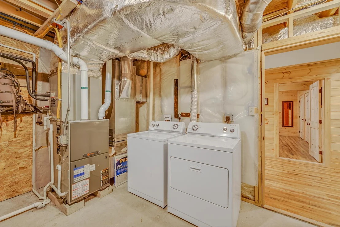 Photo of 1560 Cherry Valley