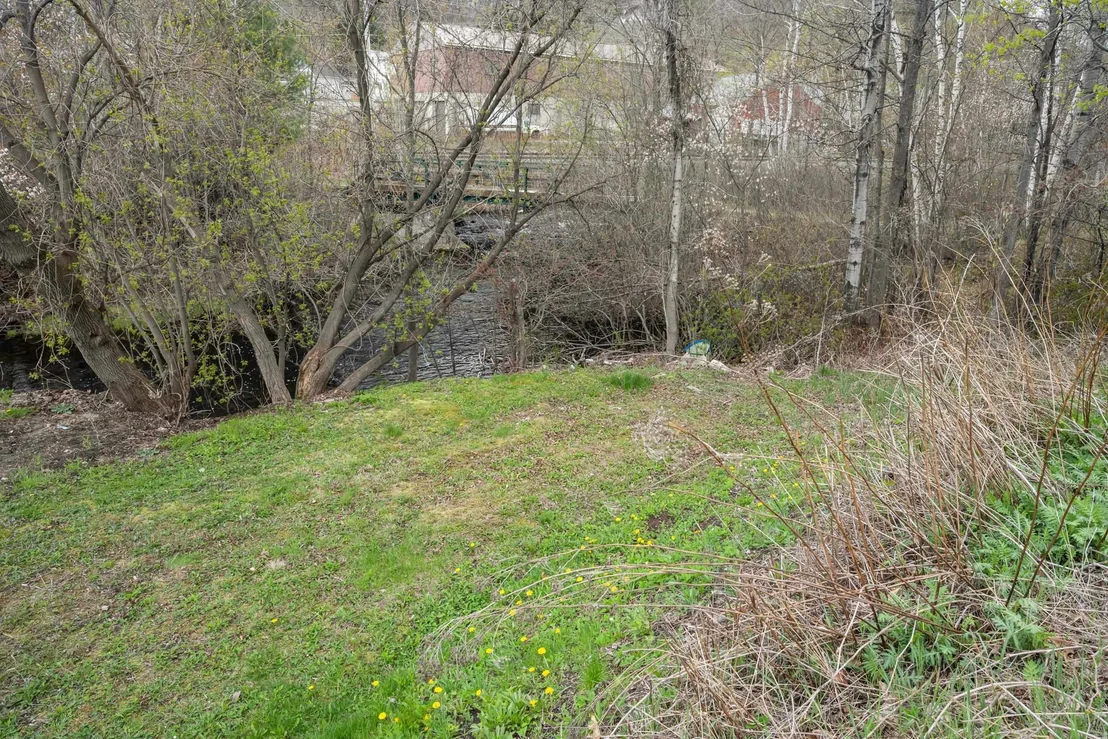 Photo of 193 Willow