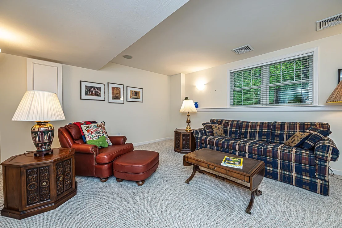 Photo of 7 Drumlin