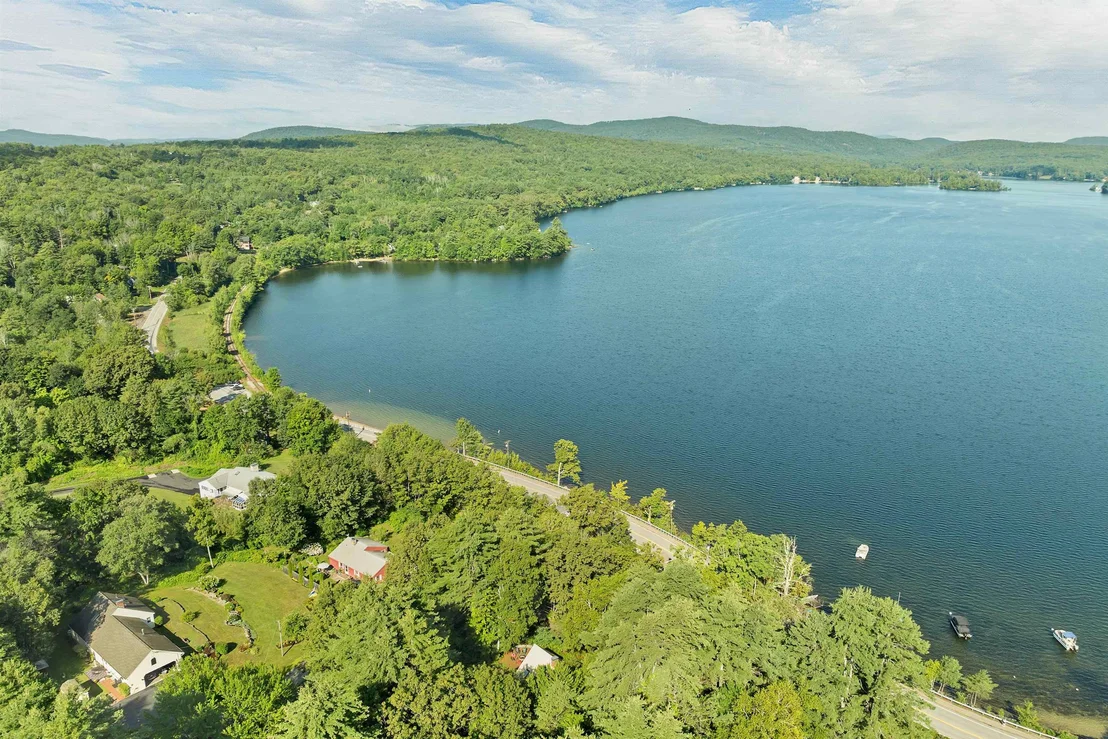 Photo of 10 Lakeview