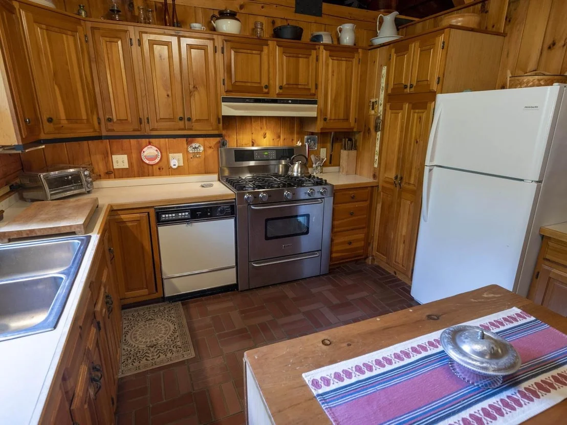 Photo of 152 Wood