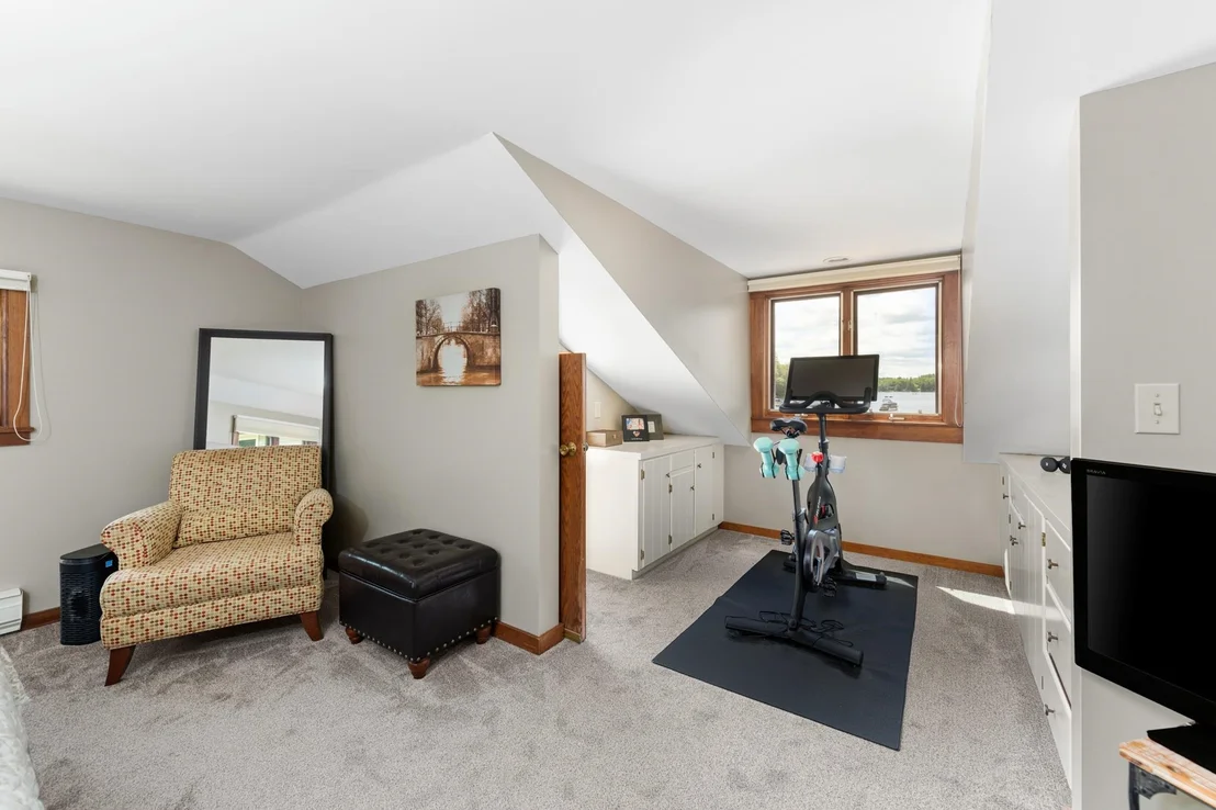 Photo of 5 Vista