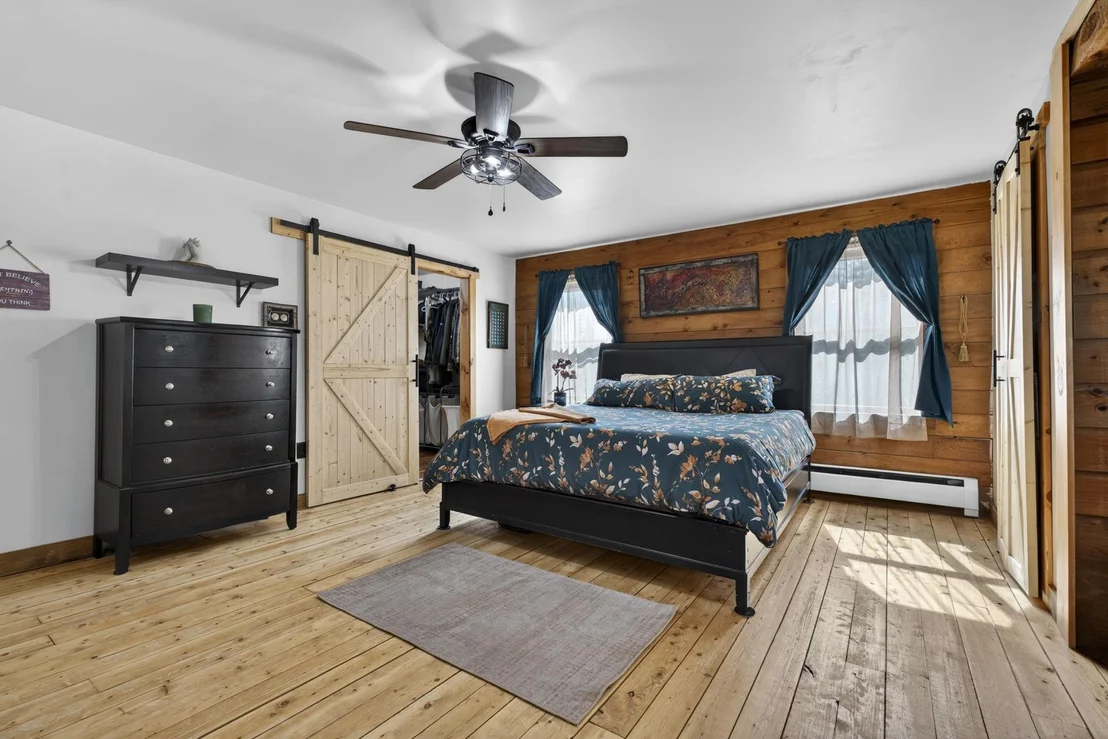 Photo of 333 Roby