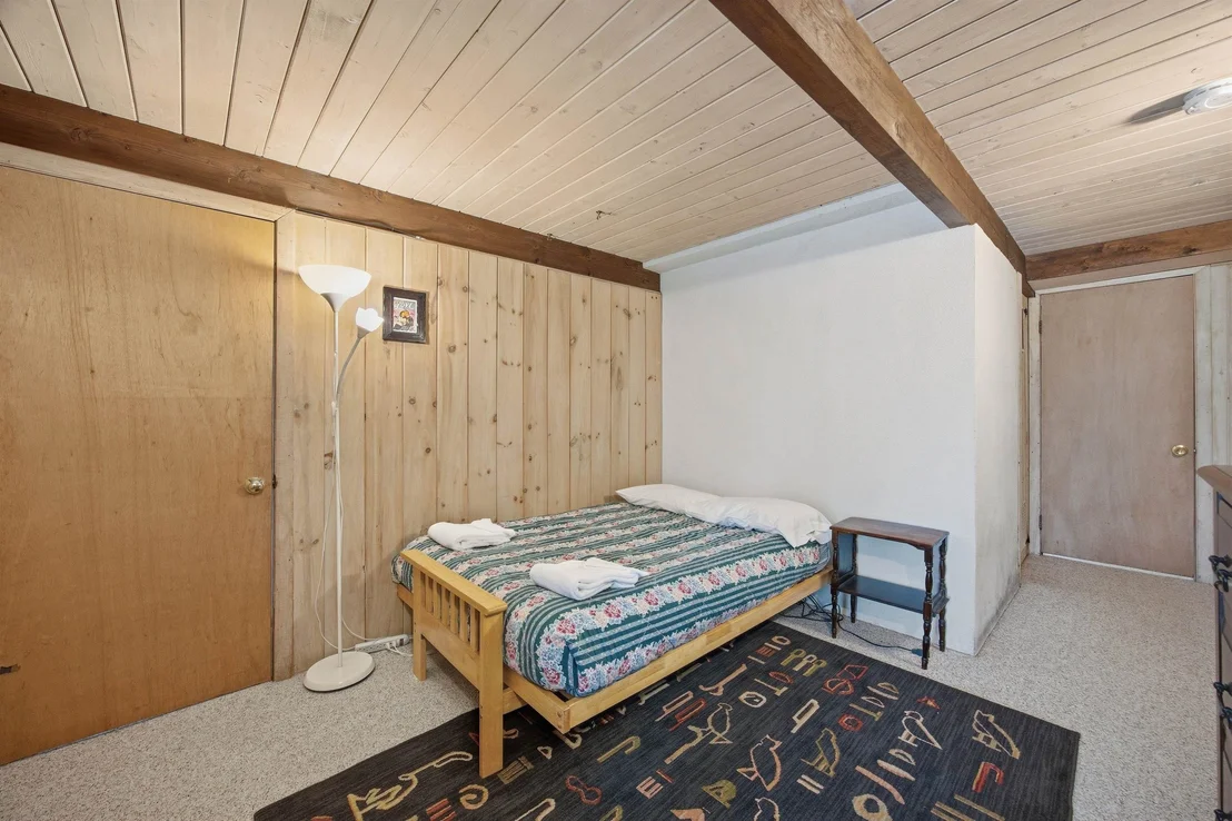 Photo of 70 Spring Hill