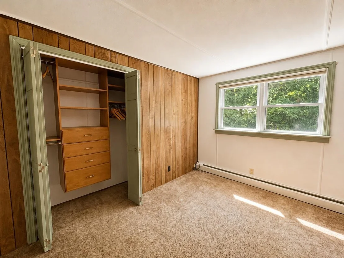 Photo of 240 Jericho
