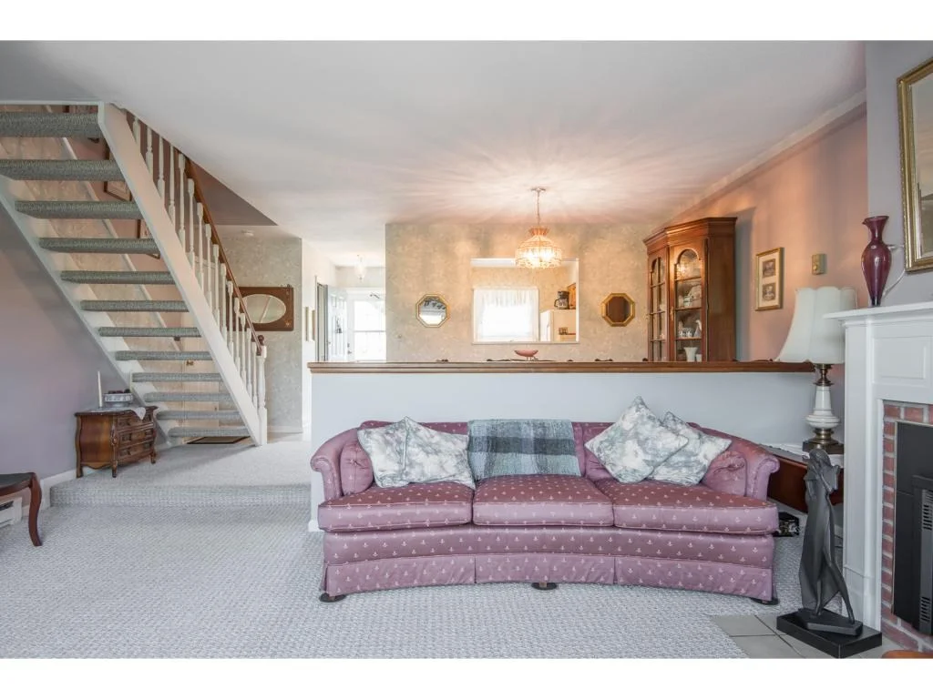 Photo of Unit 280 at 280 Eastview