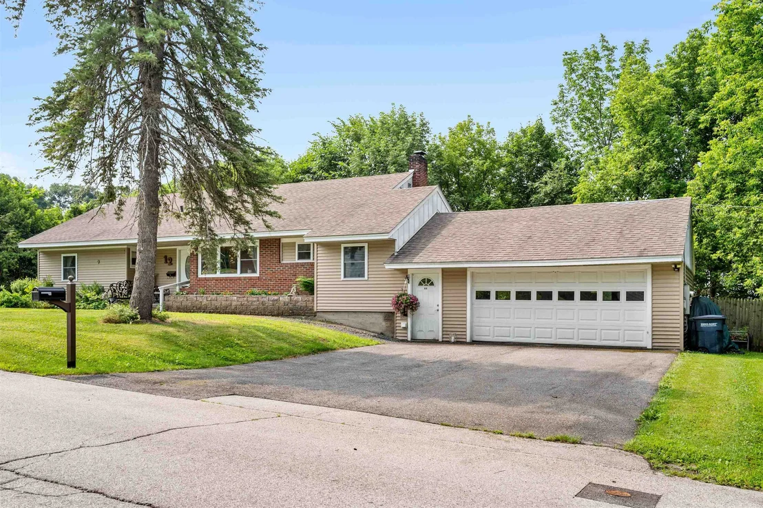 Photo of 12 Veeder