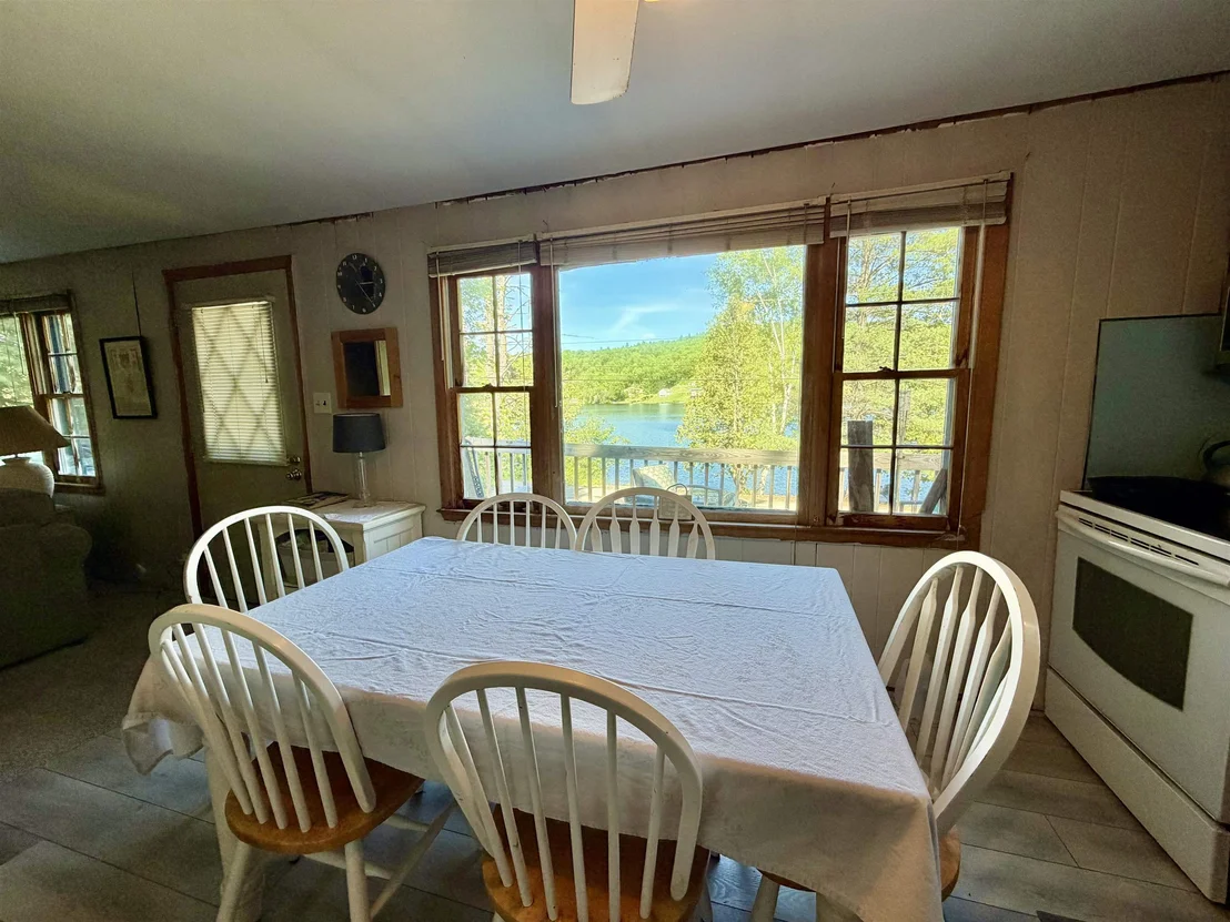 Photo of 281 Cedar Pond