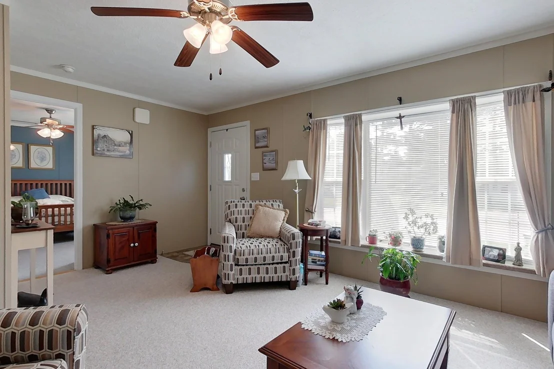 Photo of 6 Mapleshade