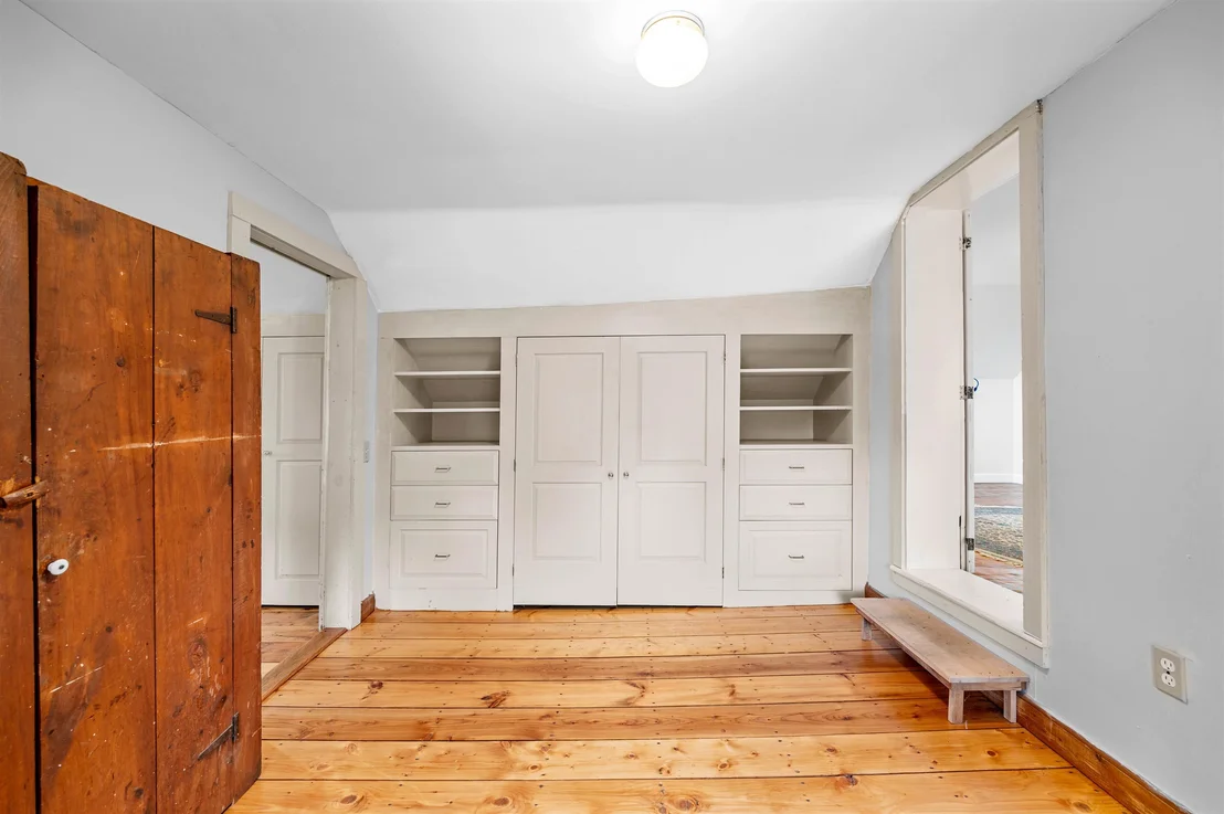 Photo of 520 Collar Hill