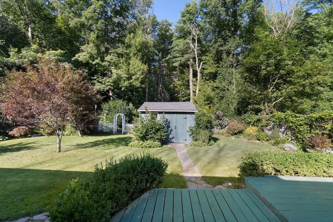 Photo of 25 Mills