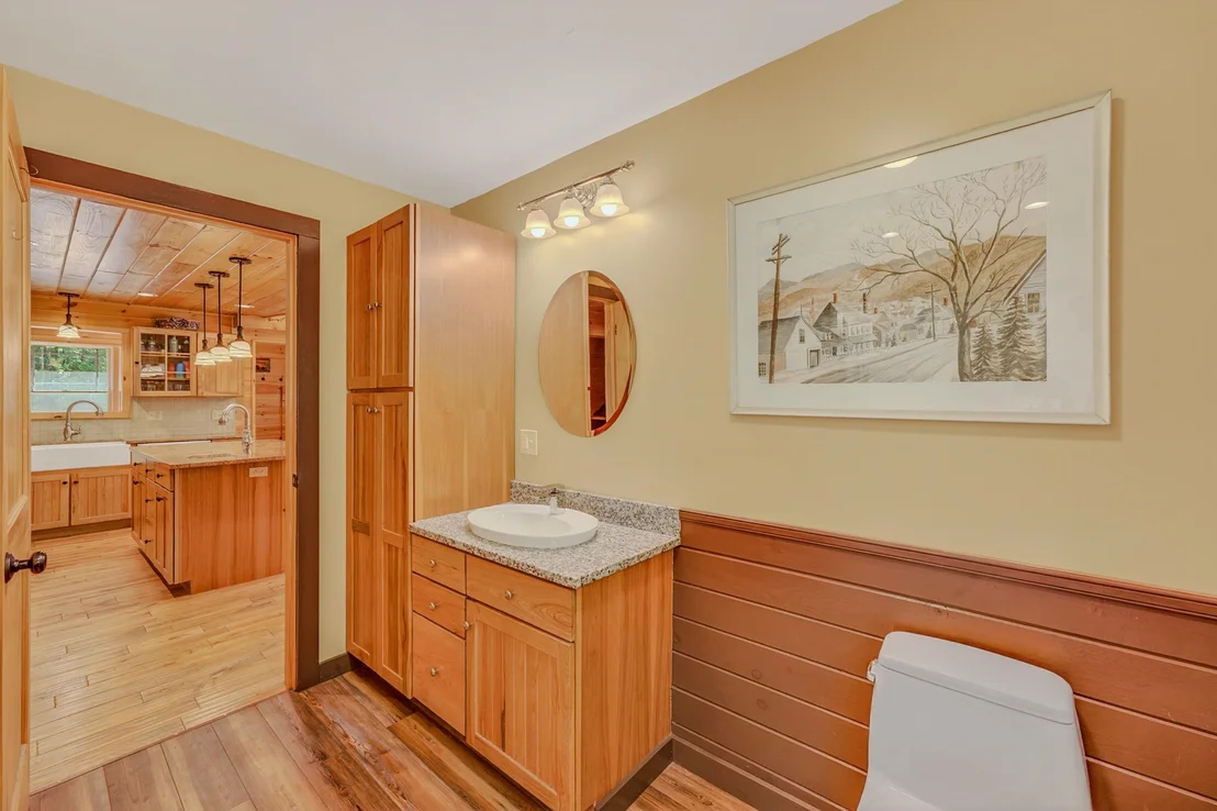 Photo of 1560 Cherry Valley