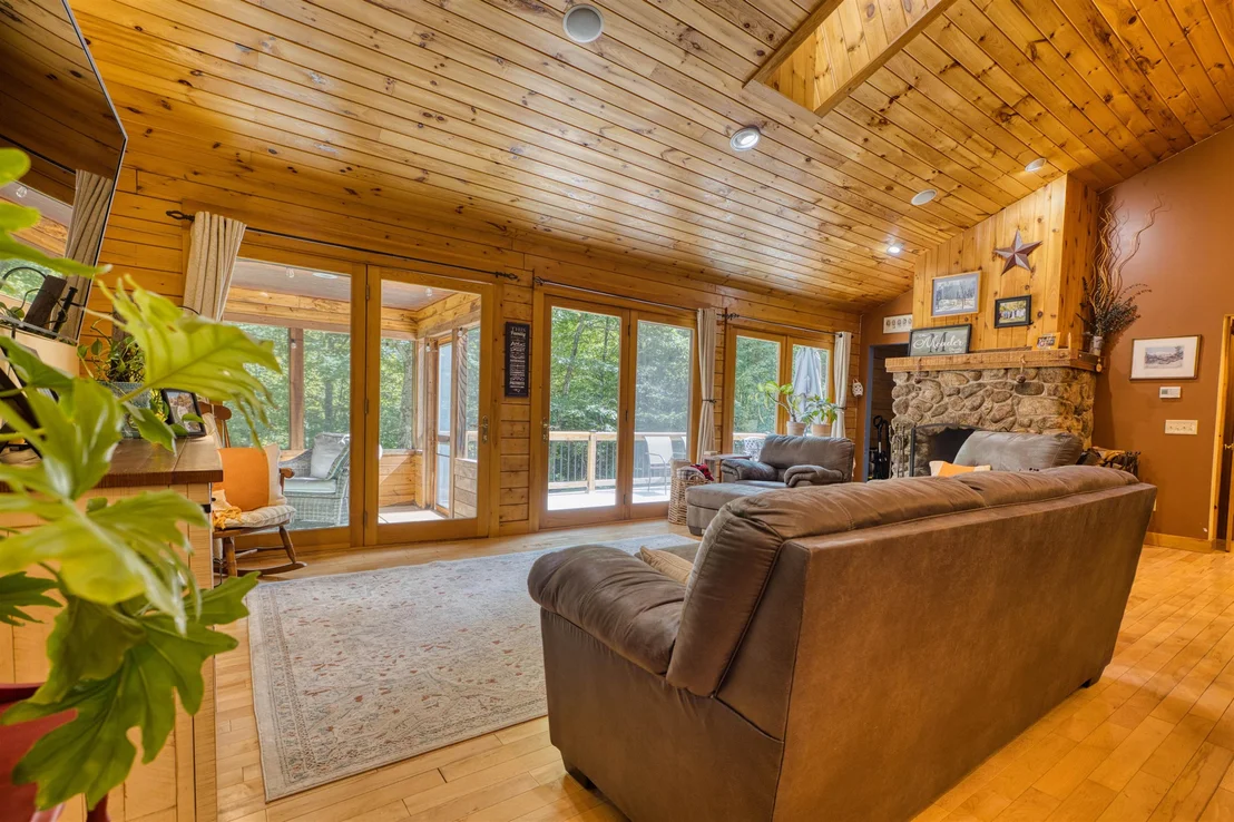 Photo of 434 Modoc Hill