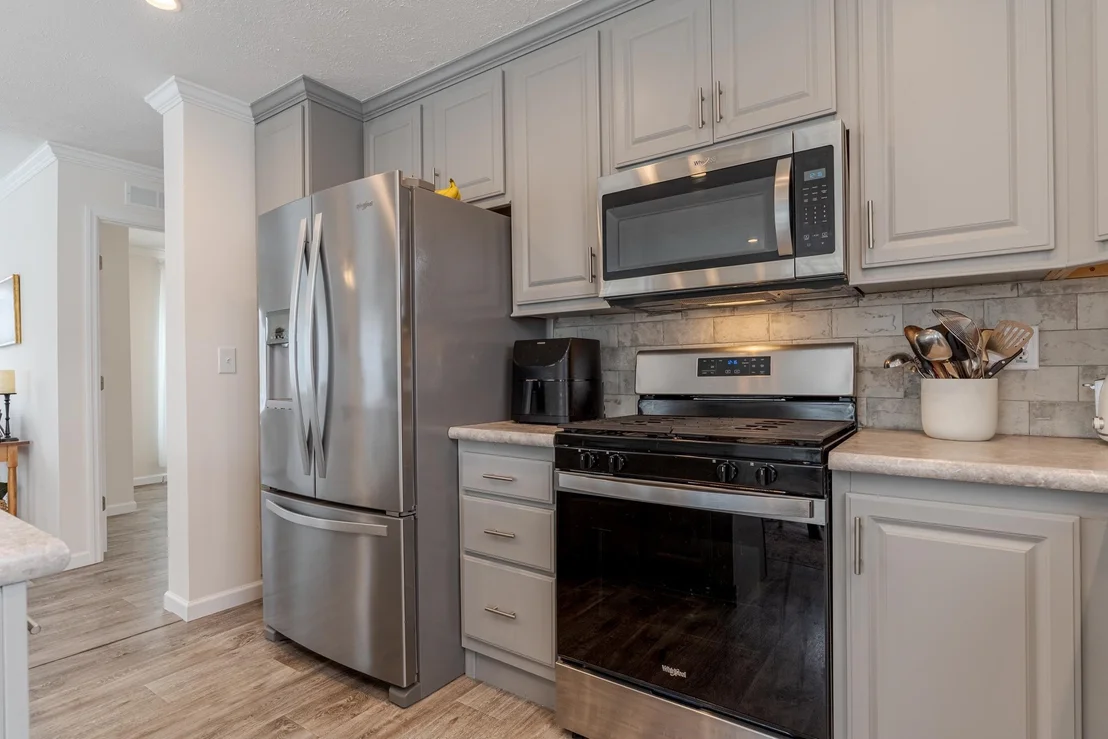 Photo of 104 Robin Hood