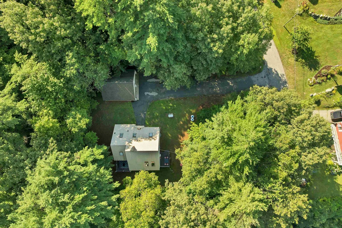 Photo of 10 Lakeview