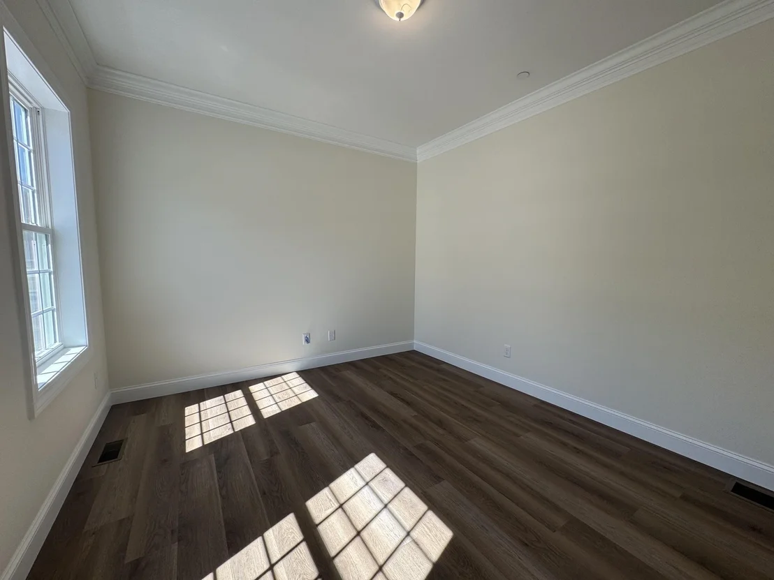 Photo of 98 Lantern