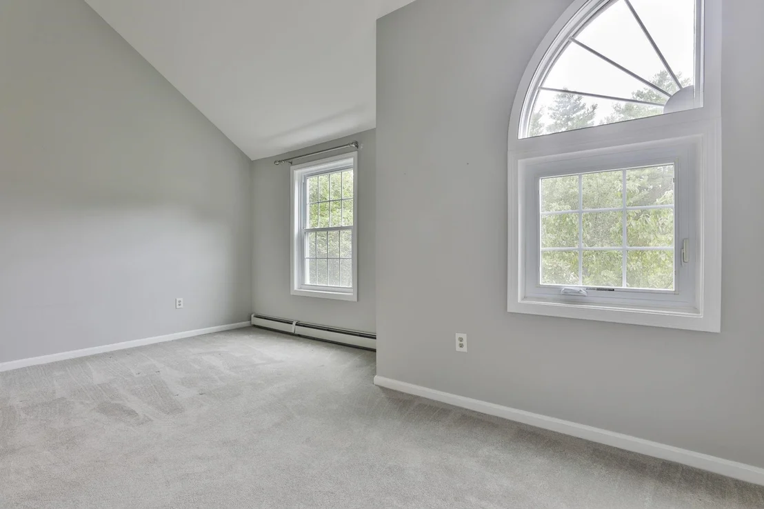 Photo of Unit 23 at 1465 Hooksett
