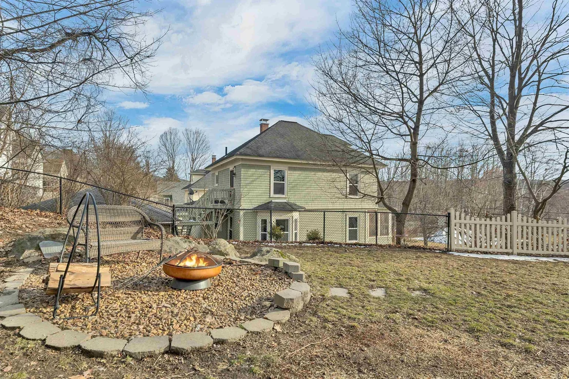 Photo of 48 Baldwin