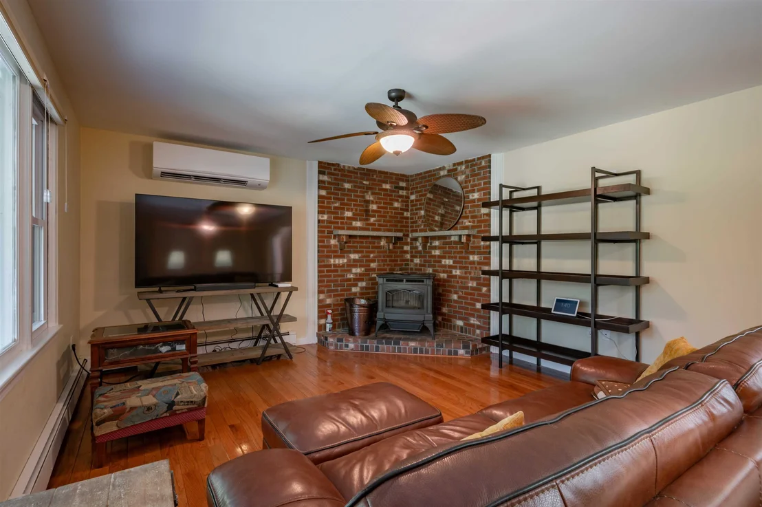 Photo of 22 Roblin