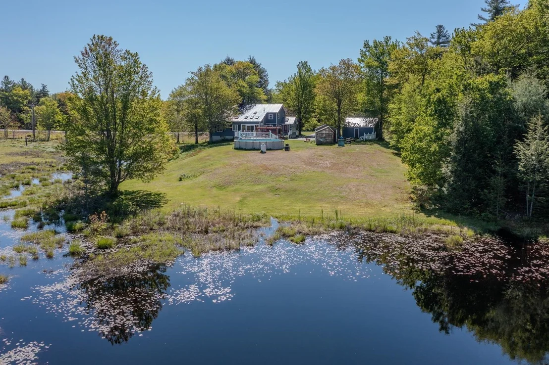 Photo of 140 Mountain View