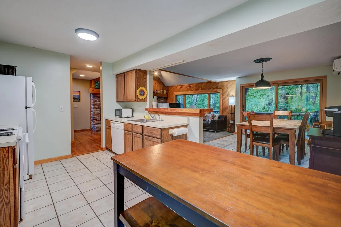 Photo of Unit 32 at 32 Woodland Pines
