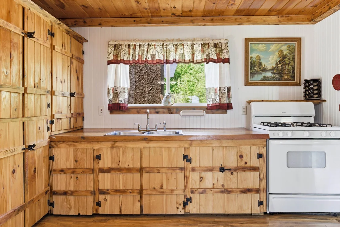Photo of 2691 Old Pond Hill