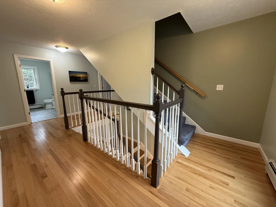 Photo of 28 Fieldstone