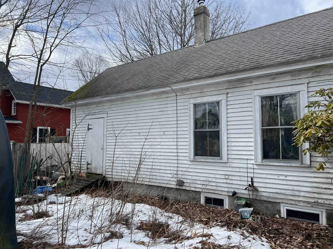 Photo of 180 Front