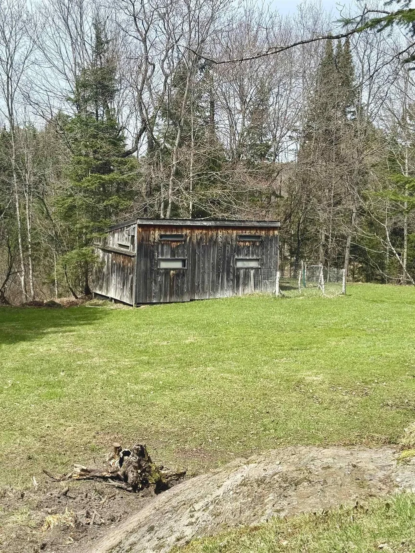 Photo of 2212 Symonds Mill
