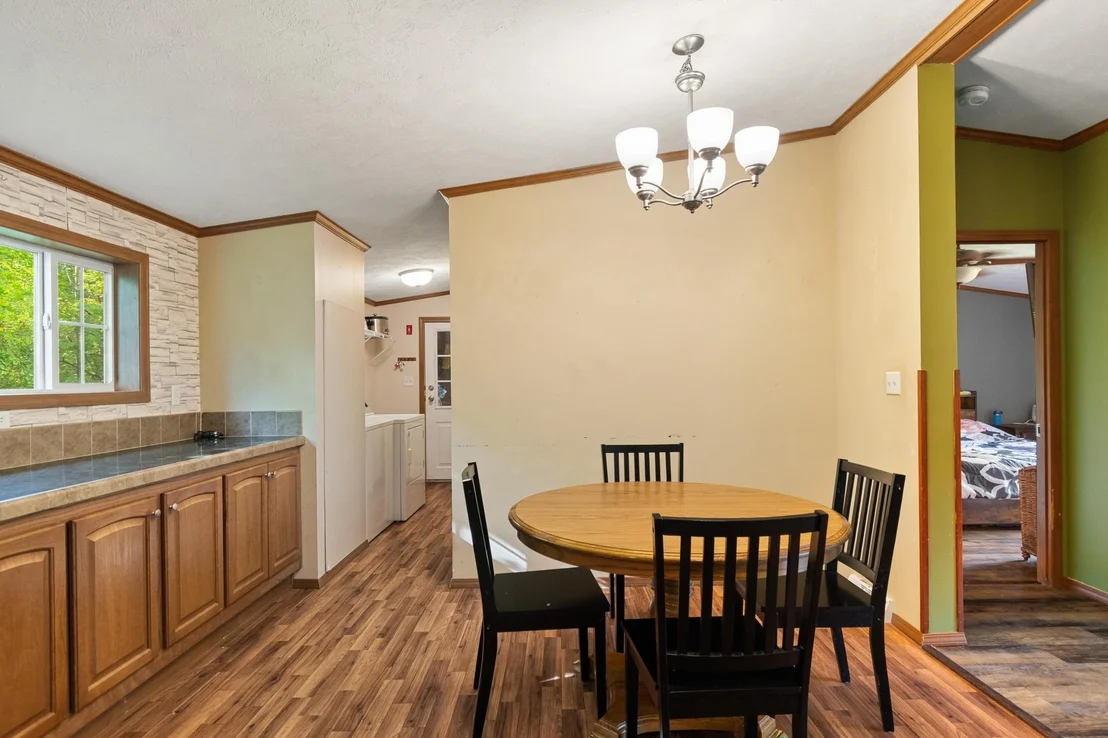 Photo of 1700 Highgate